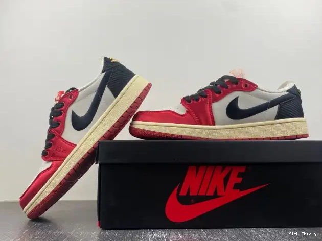 Kicktheory OG Room Home Jordan Trophy FN0432-017 x 1 Low Air 0611